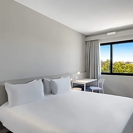 Centro Hotel 2*